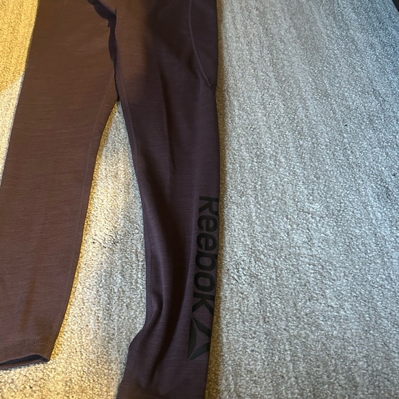 Reebok Purple Leggings Stretchy Athletic Bottoms sports bra and full zip jacket - Picture 4 of 16